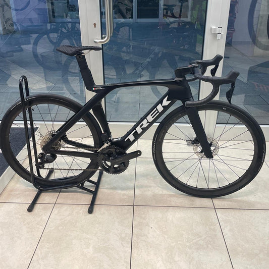 Trek Madone SL - Gruppo 105 - Dischi ultegra - Fulcrum Wind Usata 500km